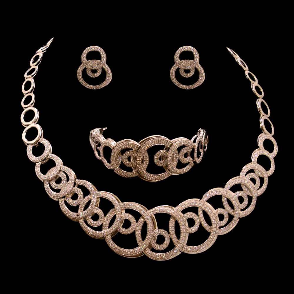 18K Gold Necklace Set